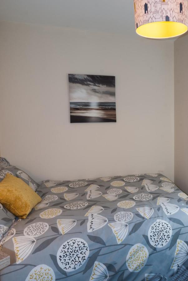 Chestnut Contractor Stays Wellingborough Exterior foto